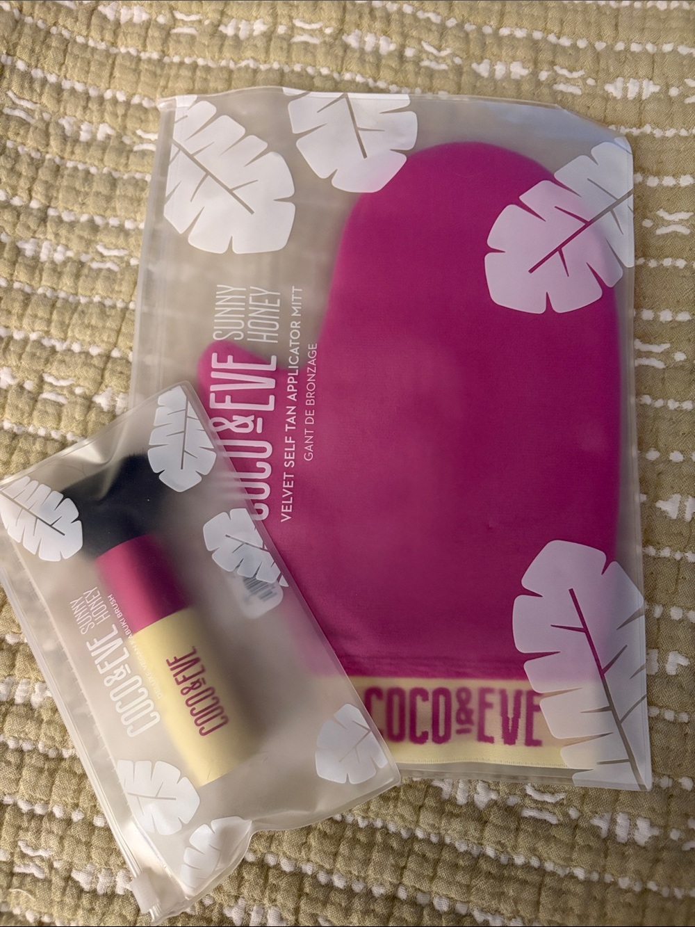 coco & eve tanning mit and brush